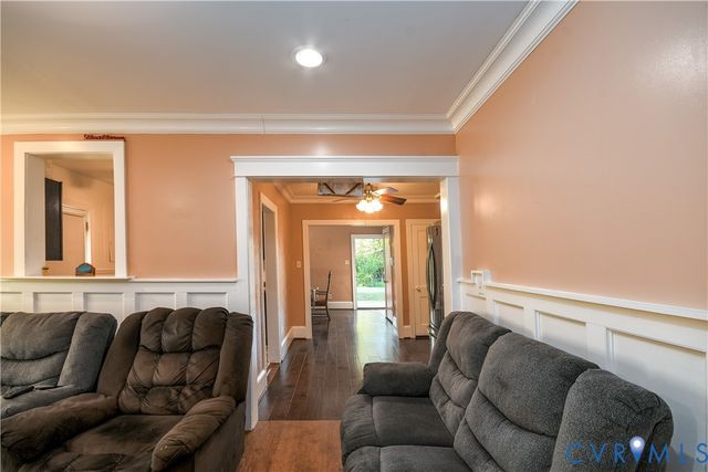 4903 Castlewood Rd, Chesterfield, VA 23234