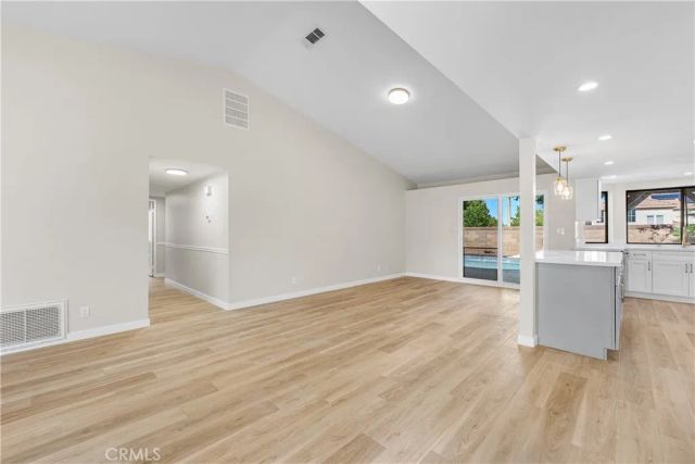 40744 Via Valor, Palmdale, CA 93551