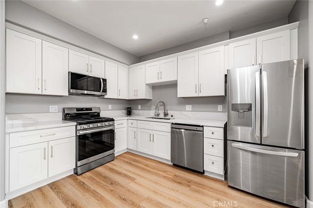 100 S Alameda 321, Los Angeles, CA 90012