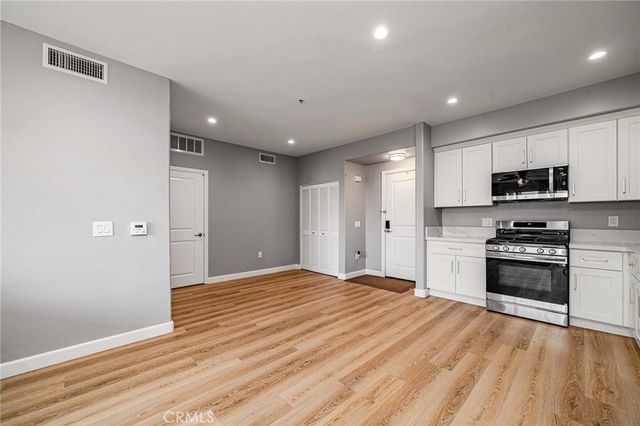 100 S Alameda 321, Los Angeles, CA 90012