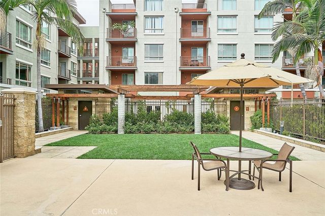 100 S Alameda 321, Los Angeles, CA 90012