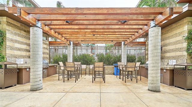 100 S Alameda 321, Los Angeles, CA 90012