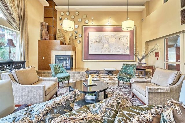 100 S Alameda 321, Los Angeles, CA 90012