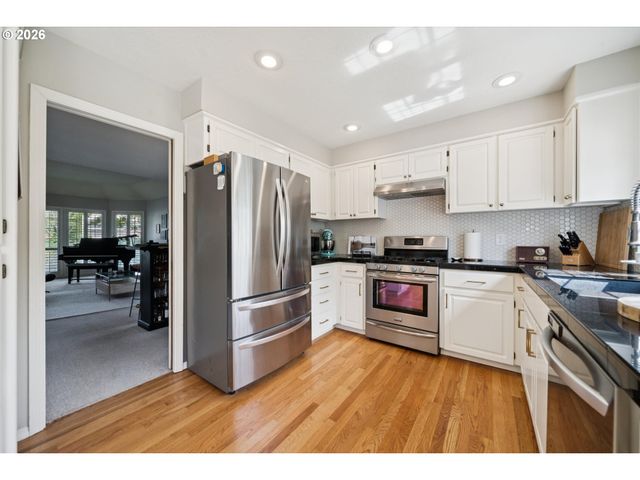 13064 Sw Bradley Ln, Tigard, OR 97224