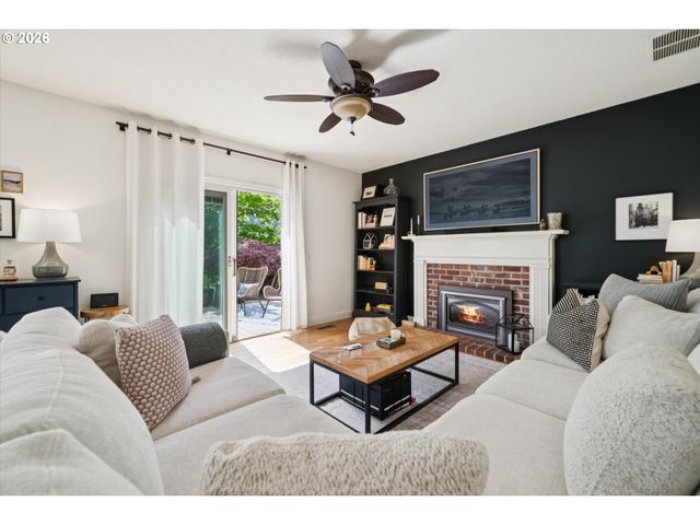 13064 Sw Bradley Ln, Tigard, OR 97224