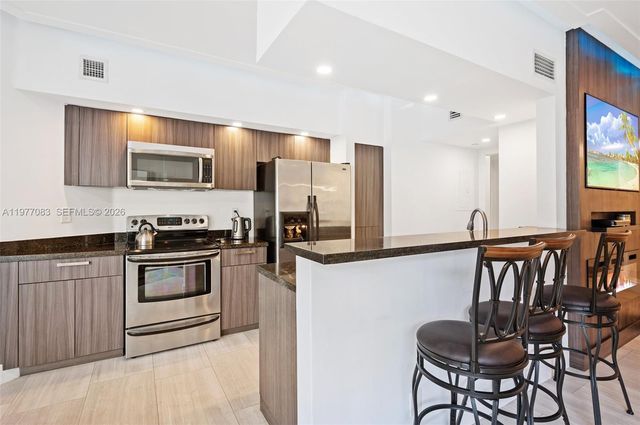 16485 Collins Ave 232, Sunny Isles Beach, FL 33160