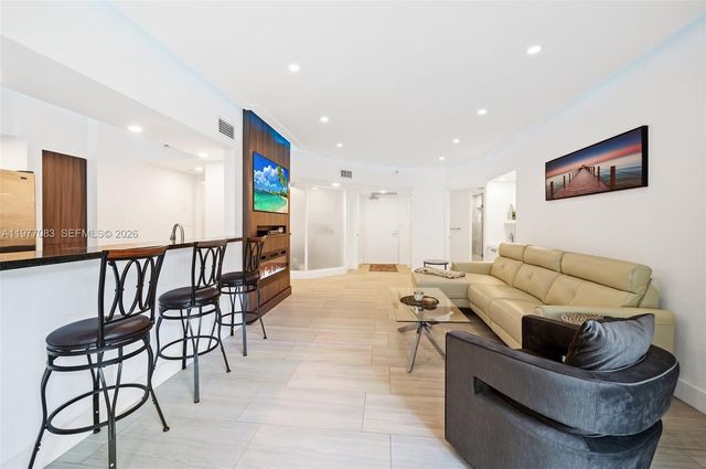 16485 Collins Ave 232, Sunny Isles Beach, FL 33160