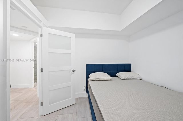 16485 Collins Ave 232, Sunny Isles Beach, FL 33160