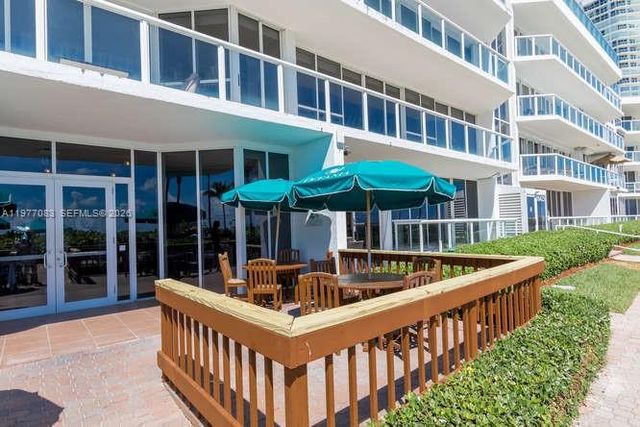 16485 Collins Ave 232, Sunny Isles Beach, FL 33160