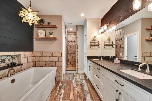40410 Rolling Forest Drive, Magnolia, TX 77354
