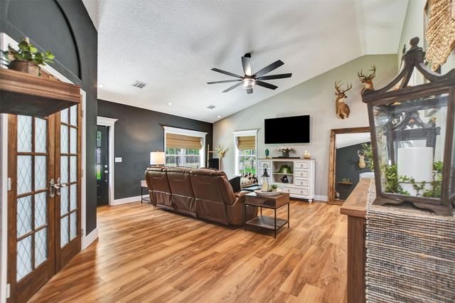 40410 Rolling Forest Drive, Magnolia, TX 77354