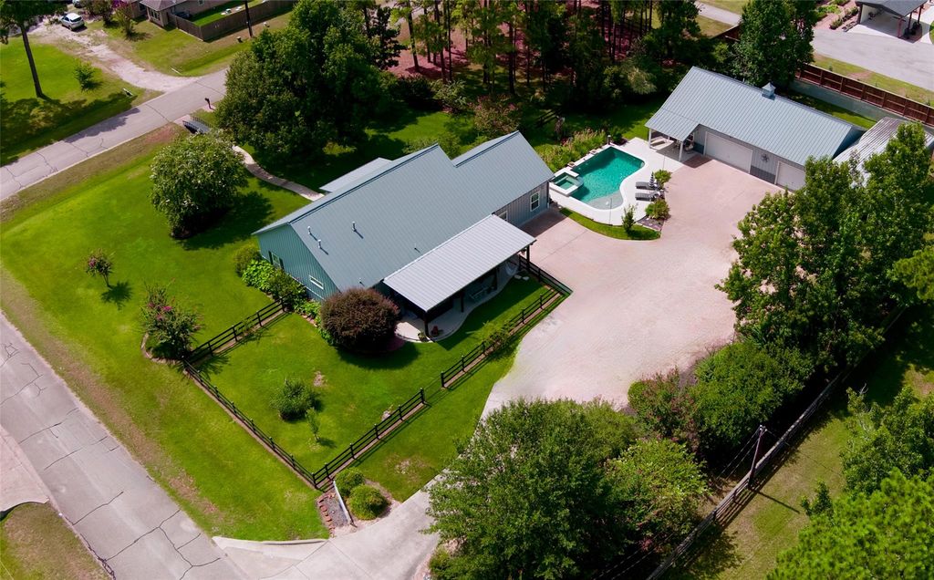 40410 Rolling Forest Drive, Magnolia, TX 77354