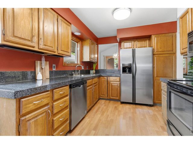 5619 Hummel Ln, Fort Collins, CO 80525