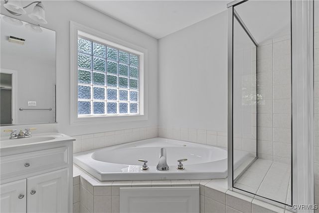 12055 Hadden Hall Dr, Chesterfield, VA 23838