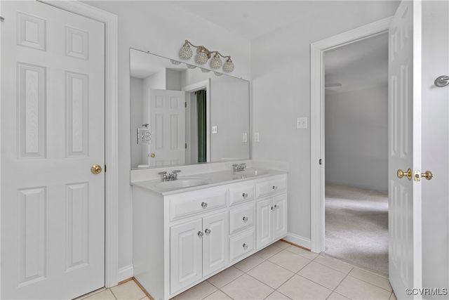12055 Hadden Hall Dr, Chesterfield, VA 23838