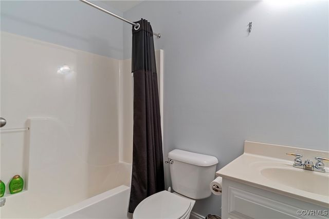 12055 Hadden Hall Dr, Chesterfield, VA 23838