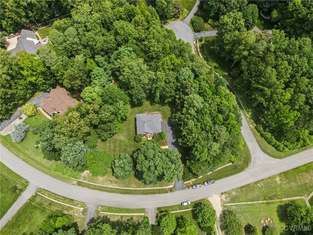 12055 Hadden Hall Dr, Chesterfield, VA 23838
