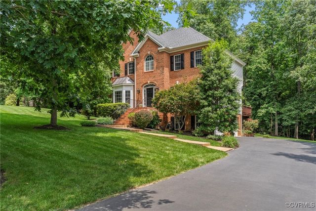 12055 Hadden Hall Dr, Chesterfield, VA 23838