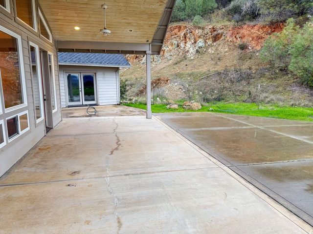 16446 Stamp Mill Loop, Jamestown, CA 95327