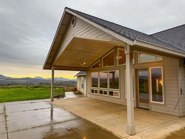 16446 Stamp Mill Loop, Jamestown, CA 95327