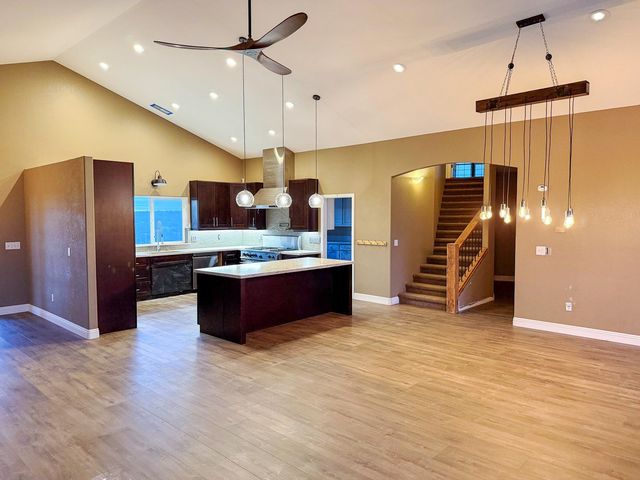 16446 Stamp Mill Loop, Jamestown, CA 95327