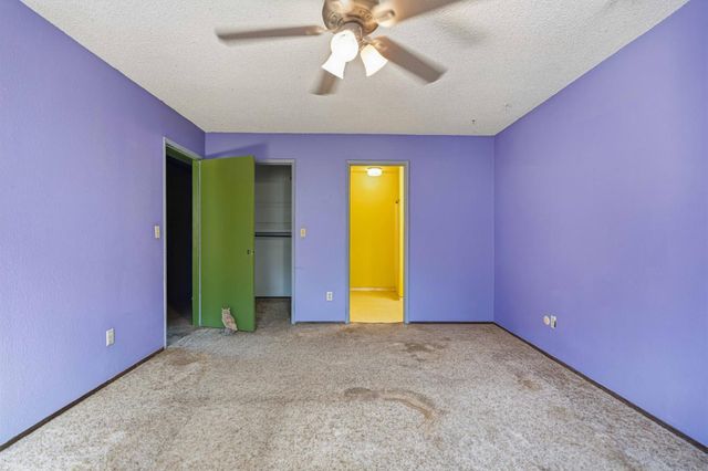1831 Burgundy Dr, Escalon, CA 95320