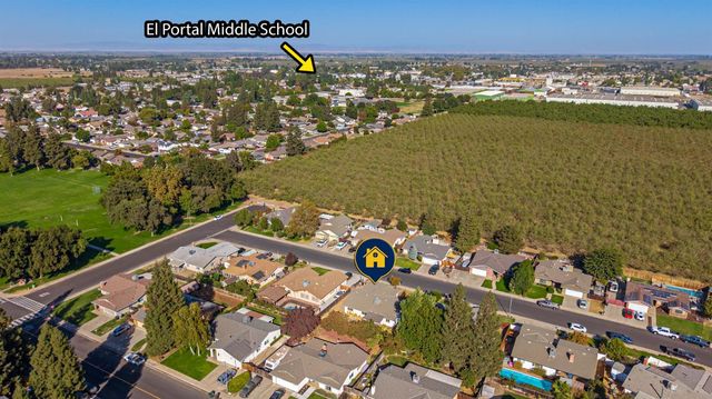 1831 Burgundy Dr, Escalon, CA 95320