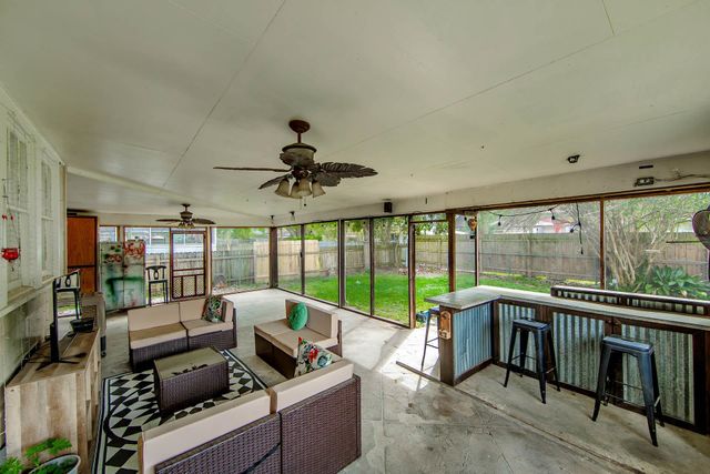 517 Wilson Ave, Houma, LA 70364