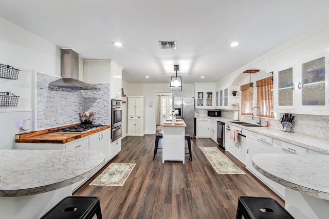 517 Wilson Ave, Houma, LA 70364