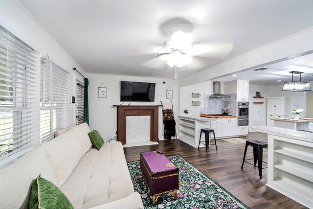 517 Wilson Ave, Houma, LA 70364