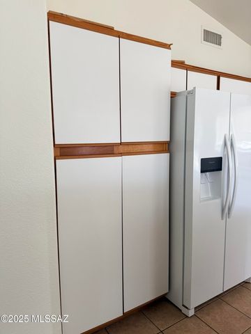 8200 S Vía Elemental, Tucson, AZ 85747