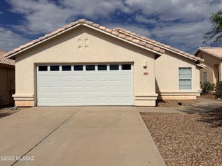 8200 S Vía Elemental, Tucson, AZ 85747