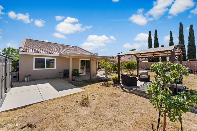 6205 Corinthian Place, Quartz Hill, CA 93536