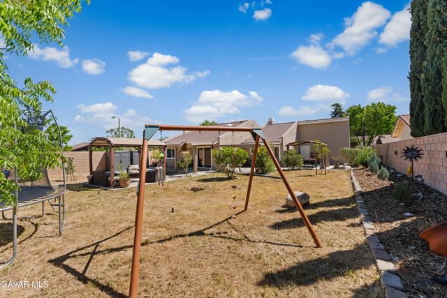 6205 Corinthian Place, Quartz Hill, CA 93536