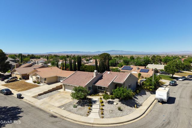 6205 Corinthian Place, Quartz Hill, CA 93536