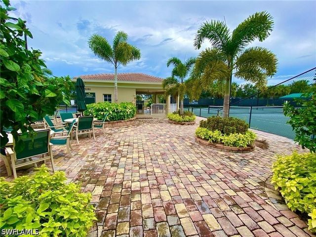 15133 Reef LN, Bonita Springs, FL 34135