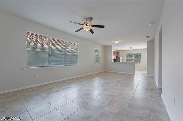 15133 Reef LN, Bonita Springs, FL 34135