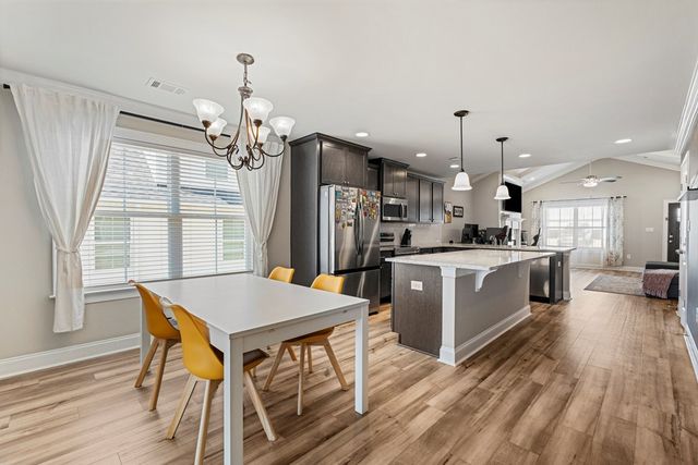 73 Ivy Loop, Phenix City, AL 36867