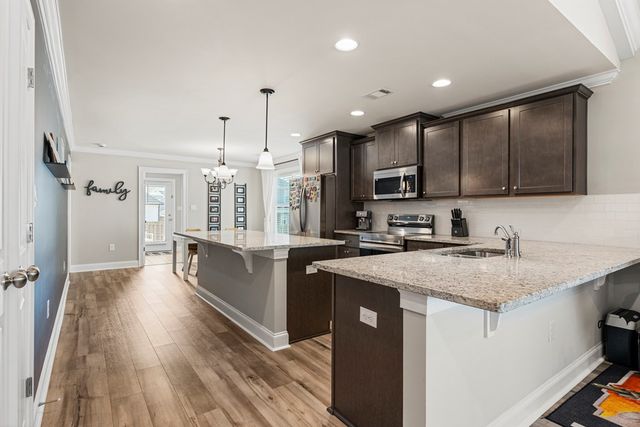 73 Ivy Loop, Phenix City, AL 36867