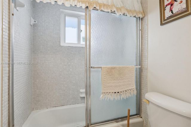 3050 N Holiday Springs Boulevard 101, Margate, FL 33063