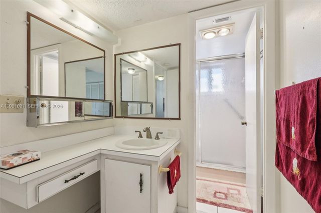 3050 N Holiday Springs Boulevard 101, Margate, FL 33063