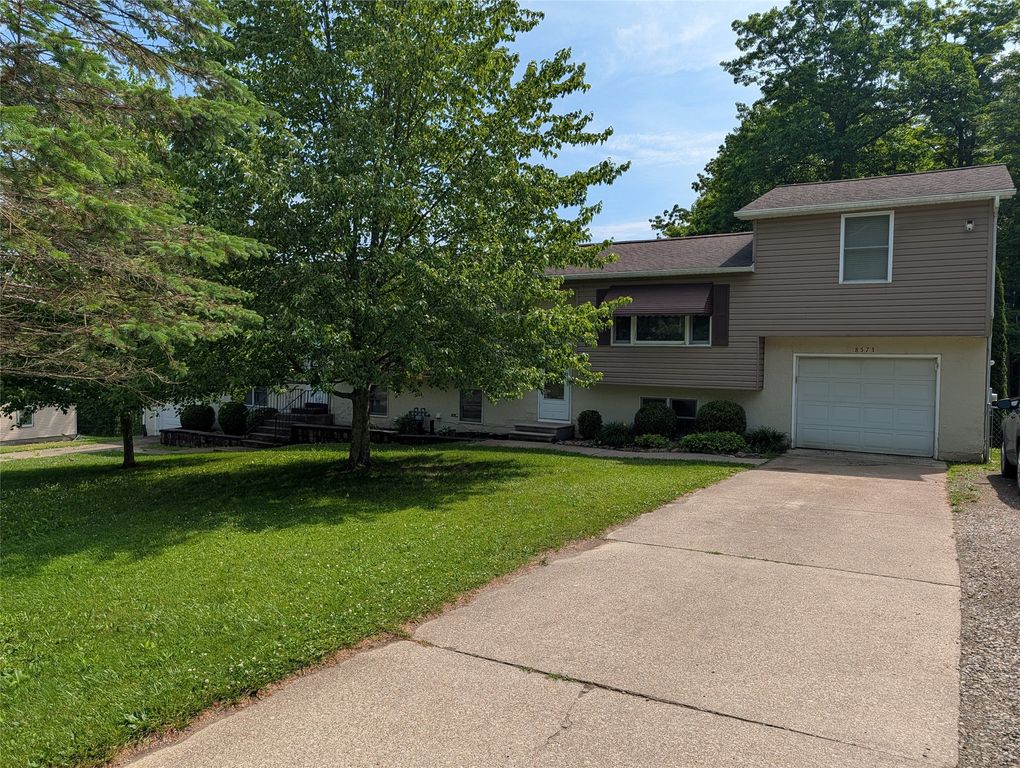 8571-8573 KIRSCH Road, Erie, PA 16510