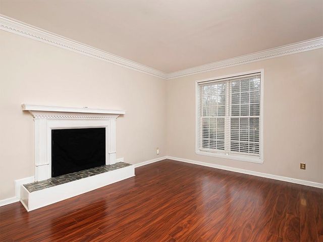 8950 Carroll Manor Drive, Sandy Springs, GA 30350