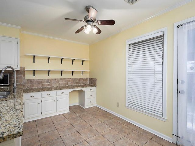 8950 Carroll Manor Drive, Sandy Springs, GA 30350