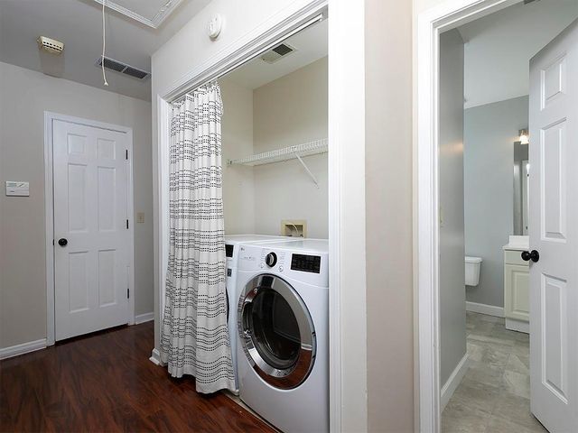 8950 Carroll Manor Drive, Sandy Springs, GA 30350