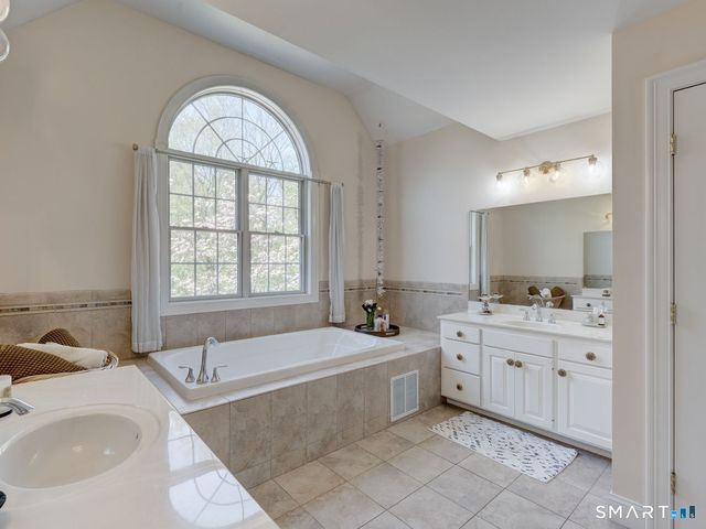 78 South Buckboard Lane, Marlborough, CT 06447
