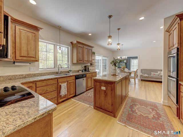 78 South Buckboard Lane, Marlborough, CT 06447