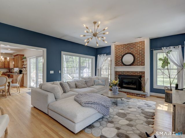 78 South Buckboard Lane, Marlborough, CT 06447