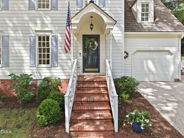 2332 Brisbayne Circle, Raleigh, NC 27615