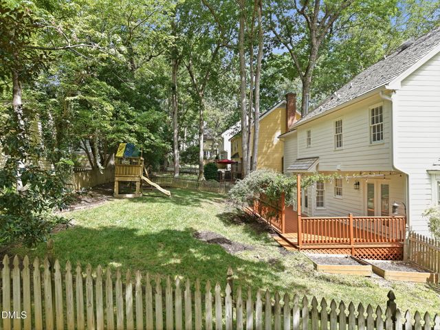 2332 Brisbayne Circle, Raleigh, NC 27615